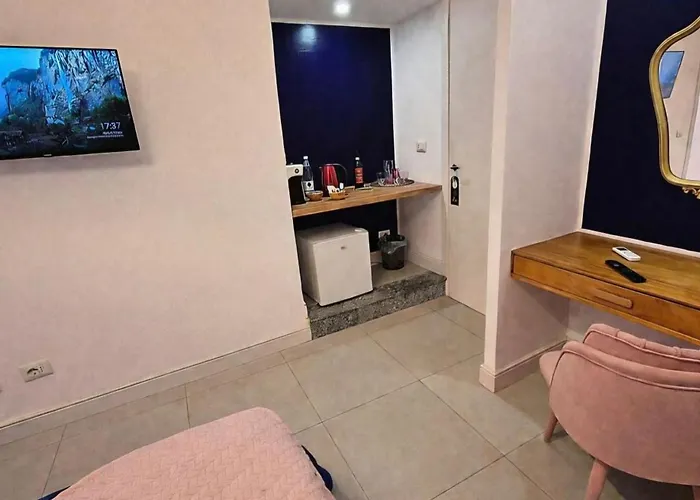 Iaio Testaccio Retro