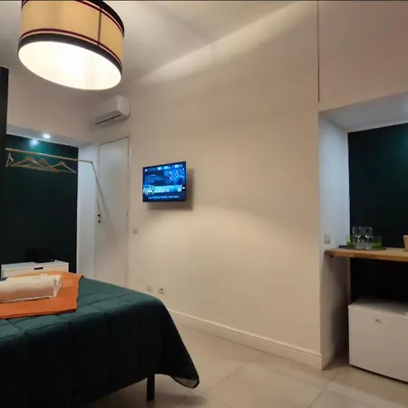 Guest house Iaio Testaccio Retro 4*